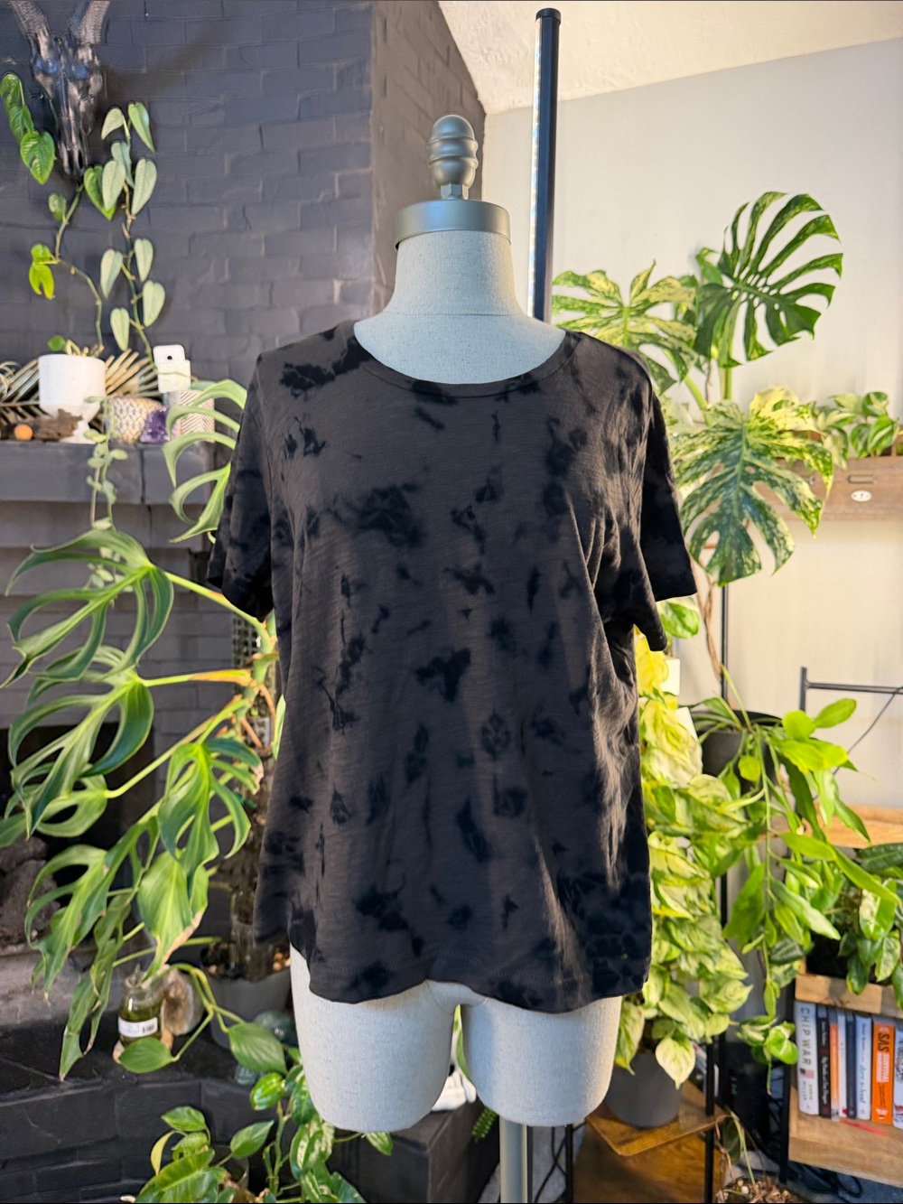 Goldie Black Tie-Dye Short Sleeve Tee